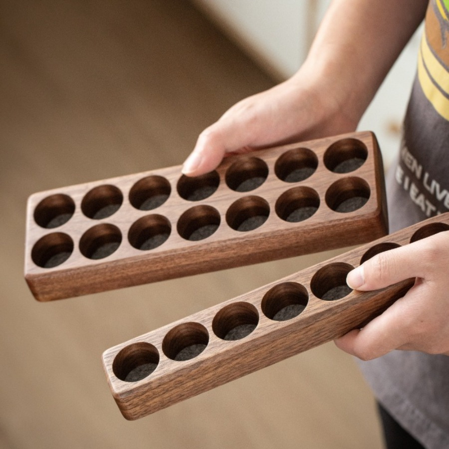 木製ウォールナット精油化粧品収納ラック 木製デスクトップ縦型 - Kitchen Baking Essentials のレビューと価格